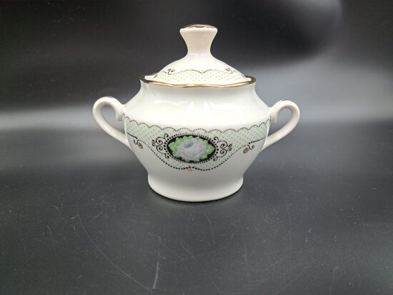 Cukurtrauks/krējuma trauks, pusdienu servīze "Ārija" ar ledus rozes kameju, RPR (Ārija pusdienu 157)