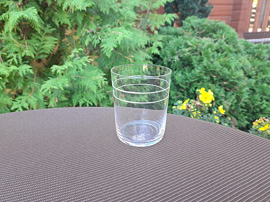 Stikla glāze 175ml, taisnā, apaļā, pūsts plāns stikls, 2 baltas svītras (Stikla gl 02)