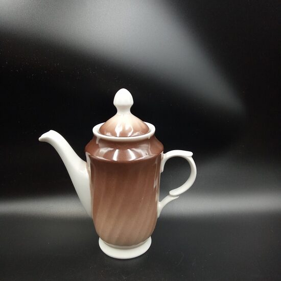 Kafijas kanna mazā brūna bez zelta no komplekta "Tet-a-Tet", RPR (Rīga 80 136)