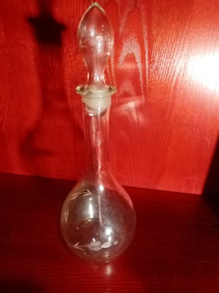 Karafe stikla ar gravējumu, Latvijas stikls (Citi st 68)