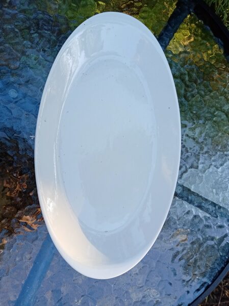 Šķīvis garenais balts, servīze "Spīdola" (Spīdola 21)