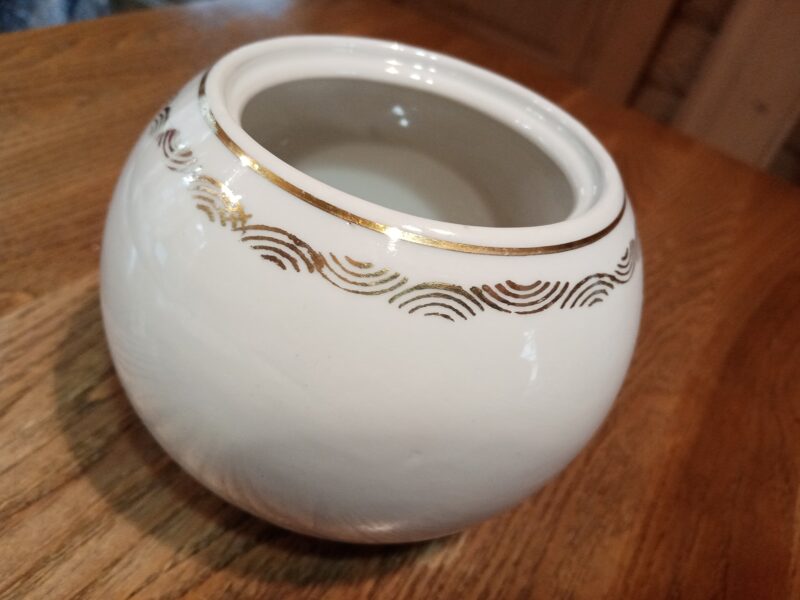 Cukurtrauks bez vāciņa, servīze "Marijka balta ar zelta ornamentu (Marijka 19)