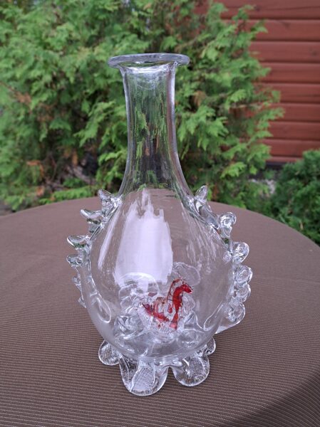 Interesanta karafe bez korķa ar gaili iekšā, pūsts stikls, Krasnij Maj stikla rupnīca, PSRS (Citi st 129)