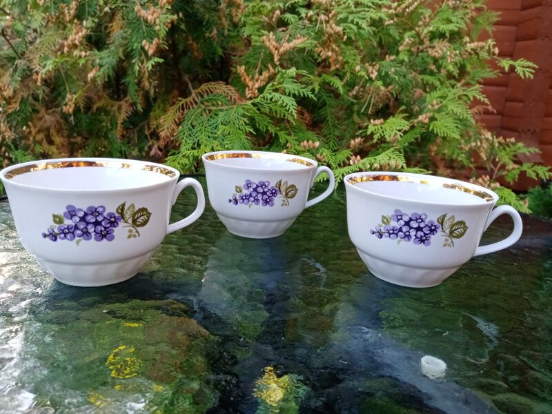 Krūzītes, tējas servīze "Māra" ar ceriņiem un zeltu (Māra tējas 68)