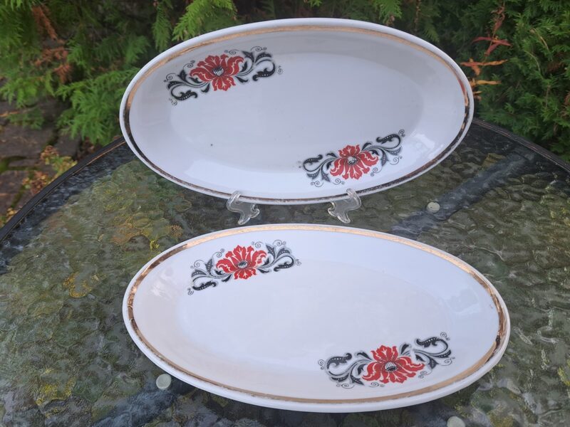 Garenais šķīvis L=27cm, pusdienu servīze "Aija-2" ar magonēm un platu zelta malu, RPR (Aija-2 pus 95)