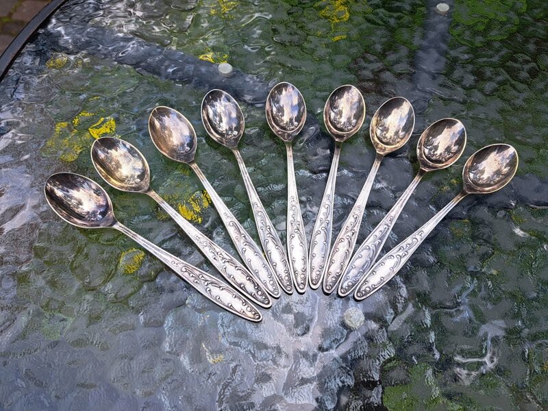 Vintāžas melhiora (vara-niķeļa sakausējums) tējas/deserta karotes. Garums 14cm (Metāls 54)