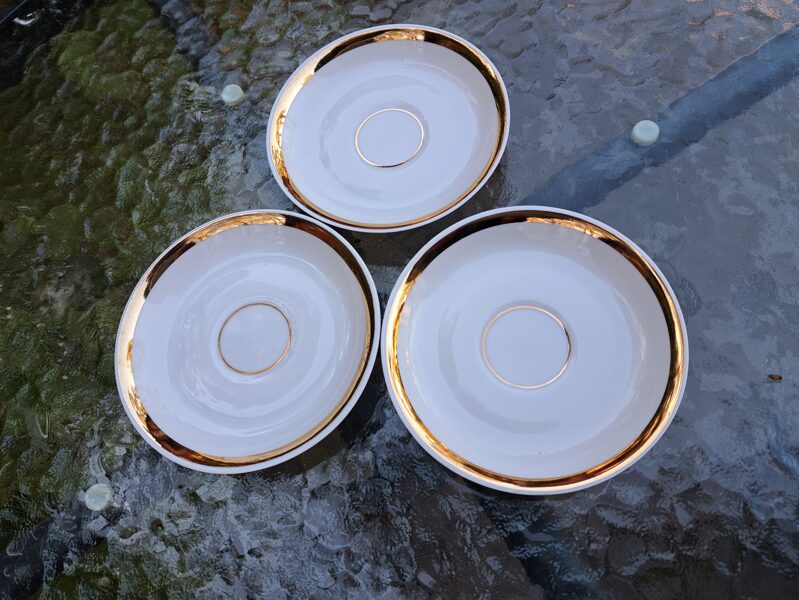 Apakštases "Marianna" baltas ar platu zelta līniju gar malu (apt.5mm), RPR (Marianna 65)