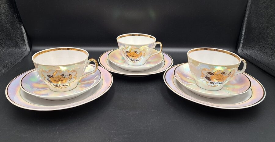 Tējas trio, servīze "Sigulda" ar retu dekolu: lustrs ar zeltu rozi, plānsienu porcelāns, RPR (Sigulda 138)