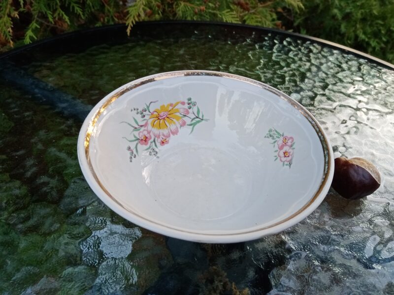 Ievārījuma bļodiņa lielā no komplekta (6 + 1) ar maigām puķēm (Ārija tjas 61)