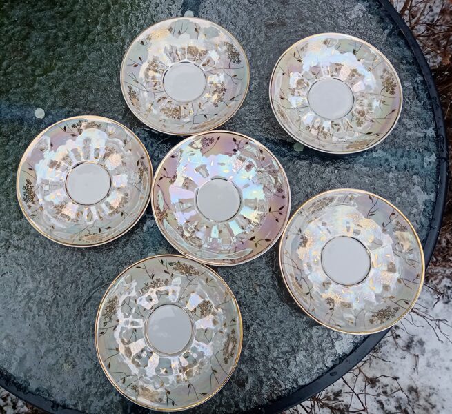 Apakštases no servīzes "Sigulda", lustrēta ar zeltu, RPR (Sigulda 90)