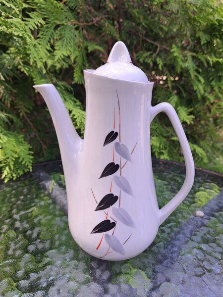 Tējkanna mazā ar vāciņu ar melnām un pelēkām lapāmun zeltu no "Stella", PFF (Stella 79)