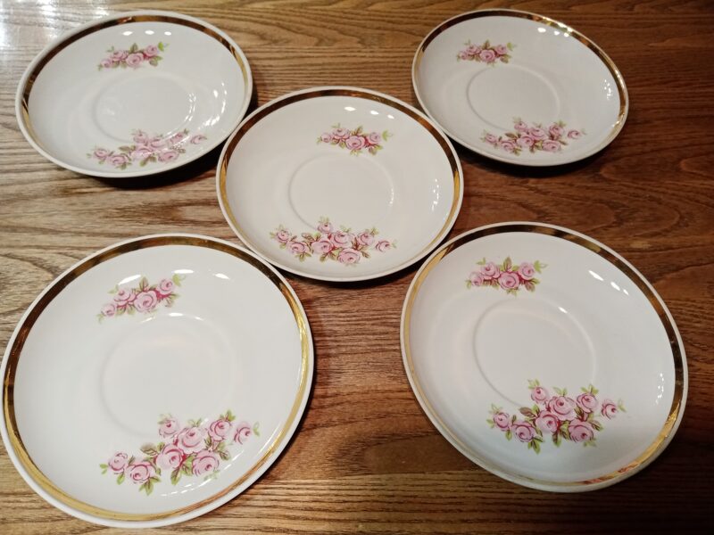 Tējas apakštases ar rozītēm, tējas servīze "Aija-2" (Aija-2 tējas 16)