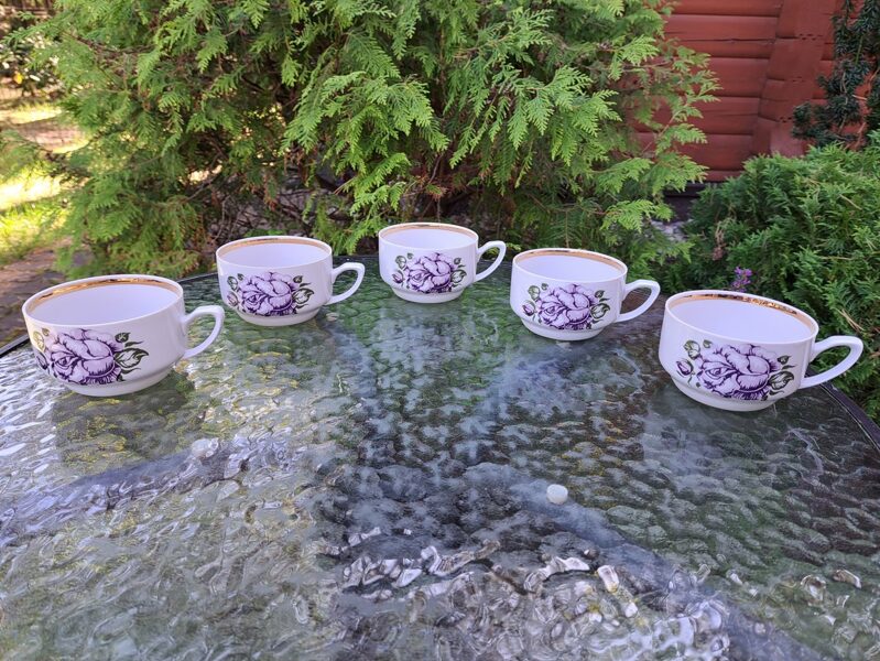 Tējas krūzīte, "Aija-2" ar violētu puķi un zeltu, RPR (Aija-2 tējas 39)