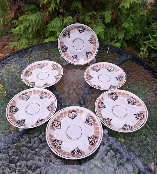 Apakštases no servīzes "Rīga", 80.-ie gadi, ar brūnu un bēšu dekolu, ar zeltu, RPR (Rīga 80 60)