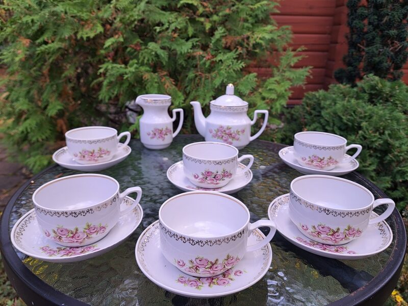 Tējas Aija-2 ar rozītēm un zelta rakstu bez cukurtrauka, RPR (Aija-2 tējas 164)