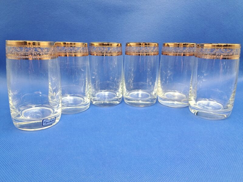 Kristāla sulas glāžu 300ml ar platu zelta malu un gravēsanu komplekts 6 personam, Čehija (Kristāls gl 60)