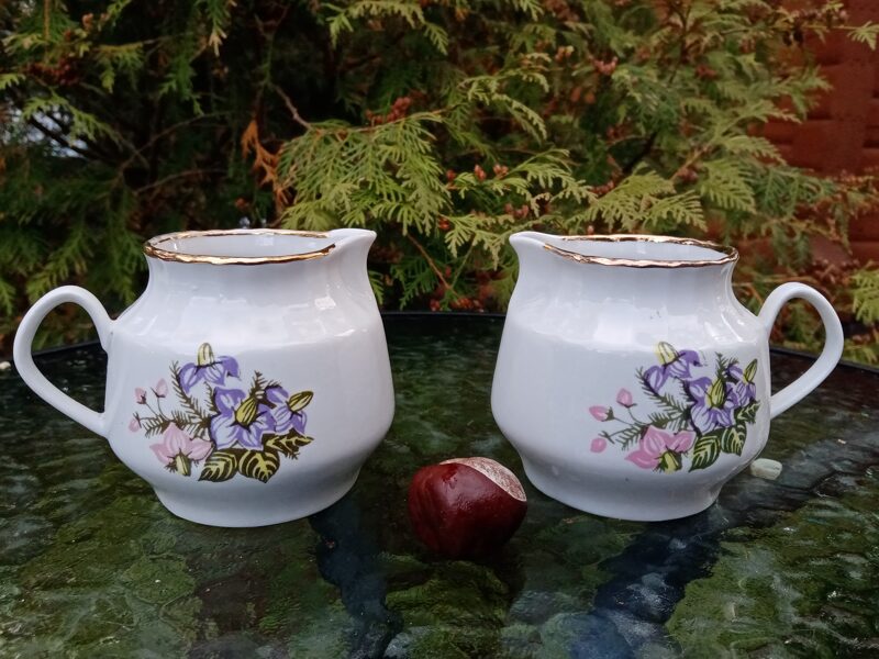 Krējuma kanniņs, tējas servīze "Māra", klematis, zelts (Māra tējas 85)