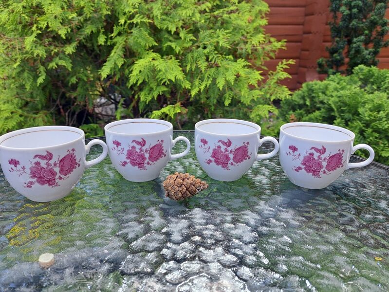 Komplekts 4 personam: krūzītes kafijas, tilpums 175ml KAHLA Germany (Vācija 70)