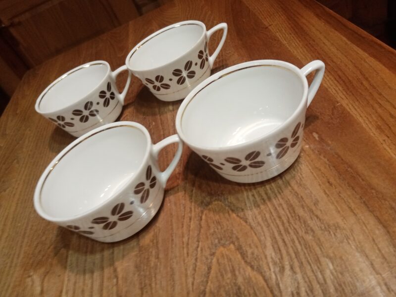 Tases, servīze "Vasara" ar kafijas pupiņām (Vasara 17)