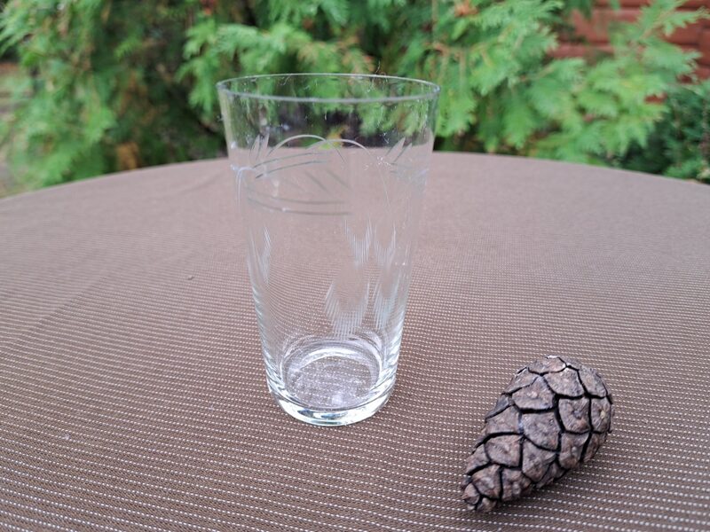 Glāze koniskā ar puķu slīpējumu, tilpums 125ml, rokas grāvēšana (Stikla gl 217)