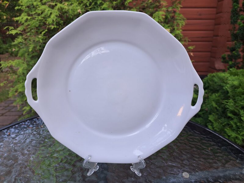 Cepumu/kūku šķīvis ar rokturiem balts bez dekola un bez zīmoga, Jessen (?) 1930.ie (Jessen 13)