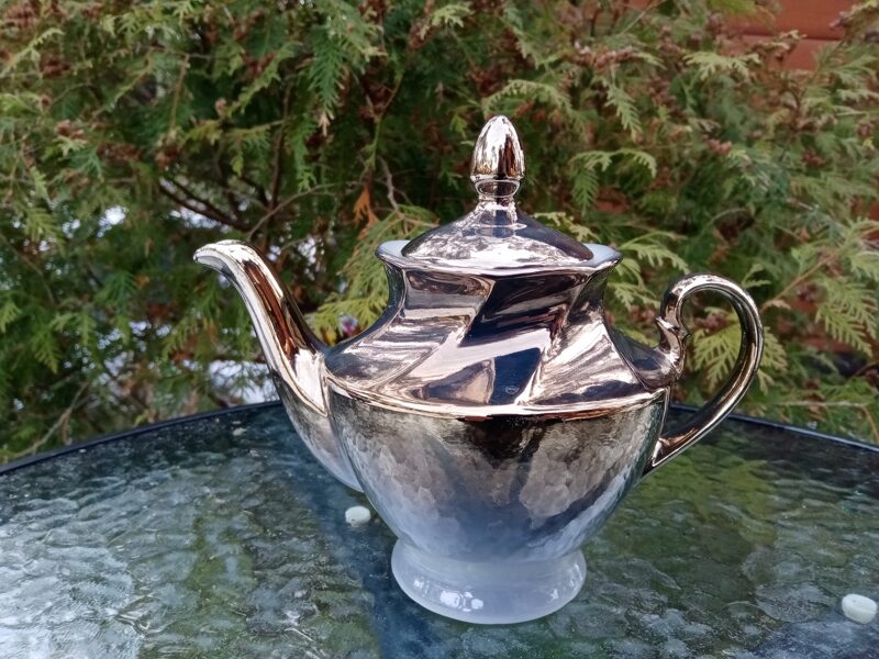 Tējkanna zelta ar vāciņu, tējas servīze "Viktorija" (Viktorija t 05)