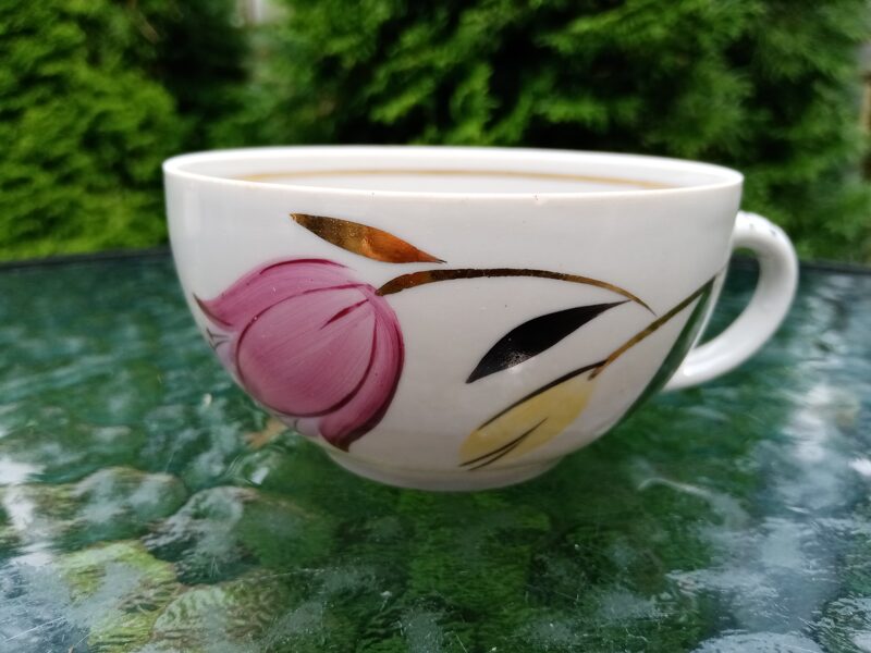 Tējas krūzītes ar nepilnībām, servīze "Marijka" ar tulpēm (Marijka 35)