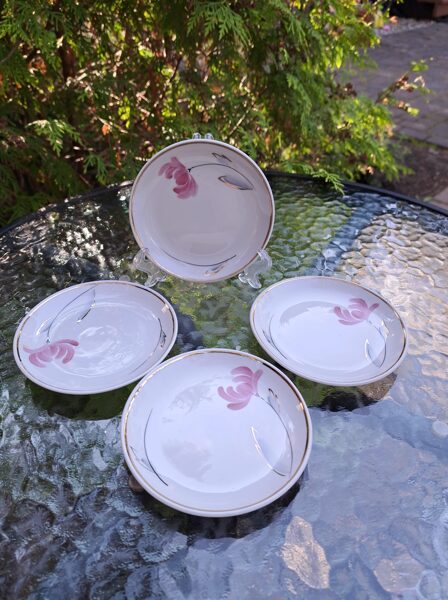 Apakštase "Ausma" ar krizantēmām (Ausma 33)