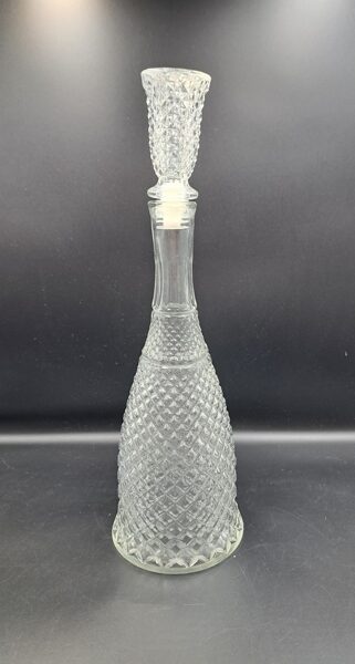 Karafe stikla ar izliektu "tikliņu" un korķi, 1,3L (Citi st 137)