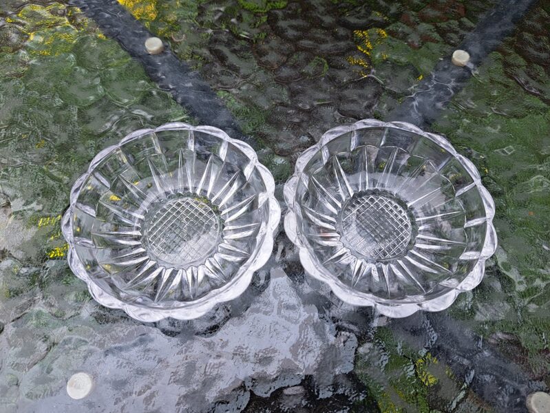 Izsmalcinātas caurspīdīgas ievārījuma bļodiņas (Stikls sk 127)