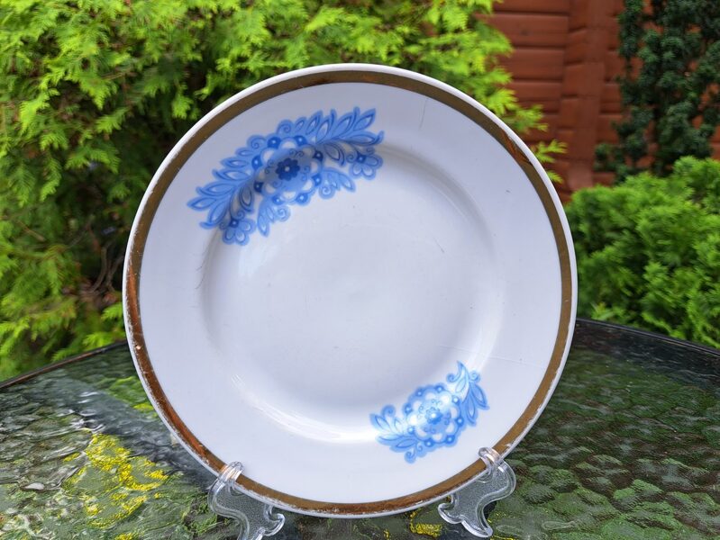 Šķīvis maizes, diam.17cm, pusdienu servīze "Aija-2" ar zilām puķēm, RPR (Aija-2 pus 52)