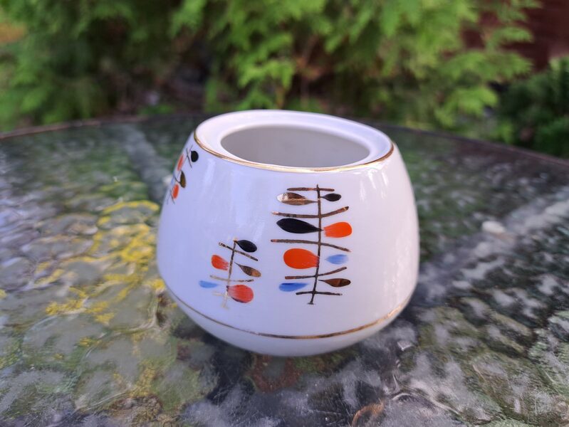 Cukurtrauks "Ausma" bez vāciņa ar rokas gleznojumu (sarkana, melna, zila krāsa ar zeltu), PFF (Ausma 83)