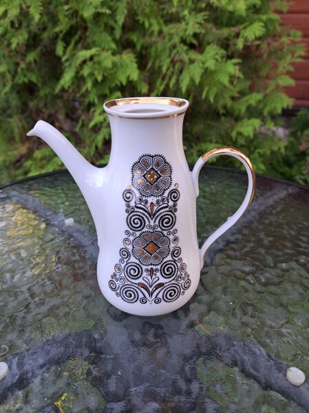 Kafijas kanna, no melnas "Marianna" bez vāciņa, defekts, RPR (Marianna 77)