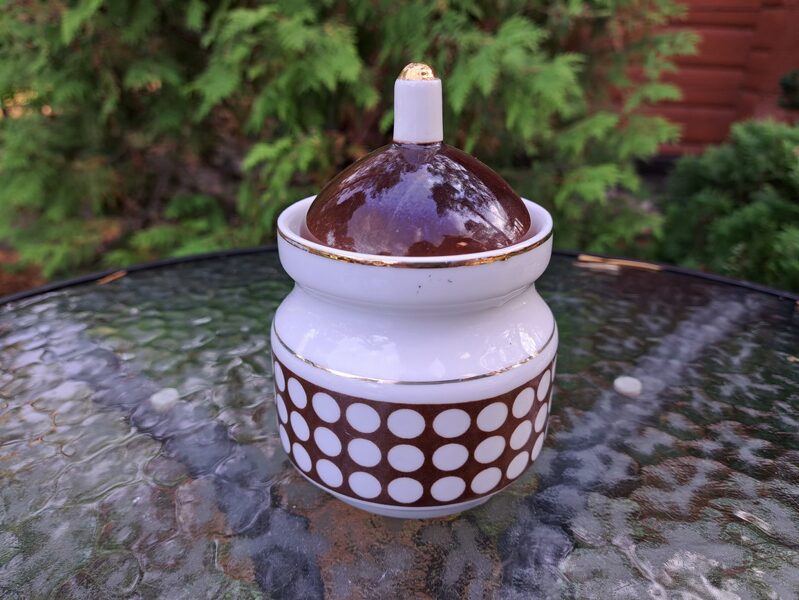 Cukurtrauks, kafijas servīze "Aija-2" ar brūnu dekolu "polka dot"", RPR (Aija-2 kaf 23)