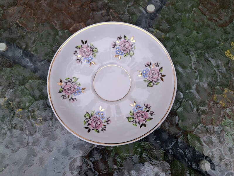 Apakštase no servīzes "Sigulda" ar retu dekolu (rozes ar neaizmirstulītēm), RPR (Sigulda 128)