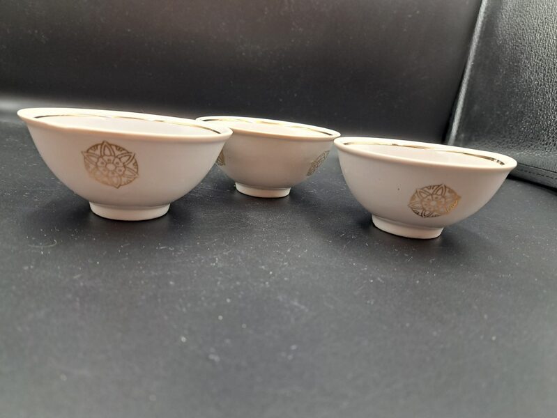 Mazās bļodiņas-pialas ar zelta dekolu, PSRS (Citi rpt 107)