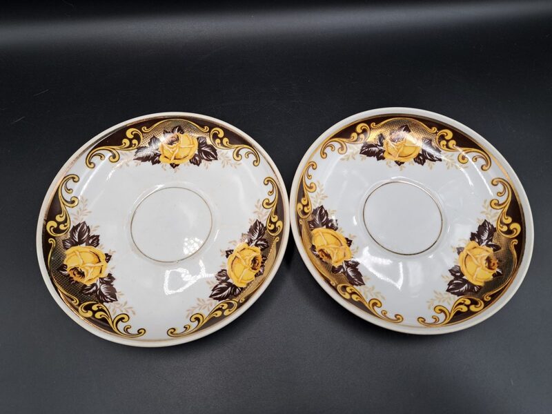 Apakštase, tējas servīzes "Ārija" ar dekolu "Zeltā roze" un zeltu, RPR (Ārija tējas 122)