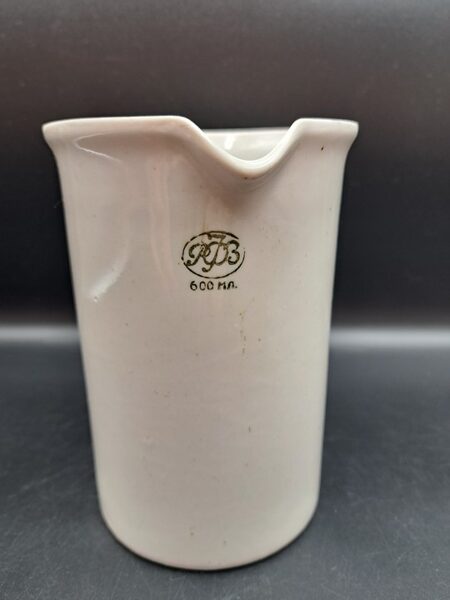 Laboratorijas trauks - vārglāze porcelāna, tilp 600ml,  RPR (Krūze 77)