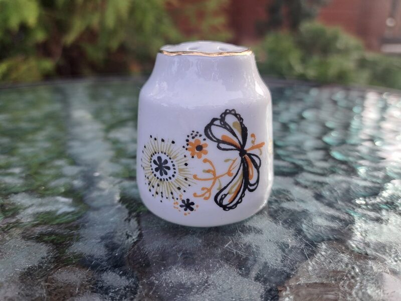 Piparu trauks ar bešā-melnu dekolu, pusdienu servīze "Vilnis", RPR (Vilnis pusdienu 140)