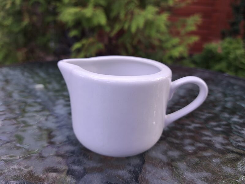 Balta porcijas piena kanniņa, atelier, Dānija (Citi rpt 138)