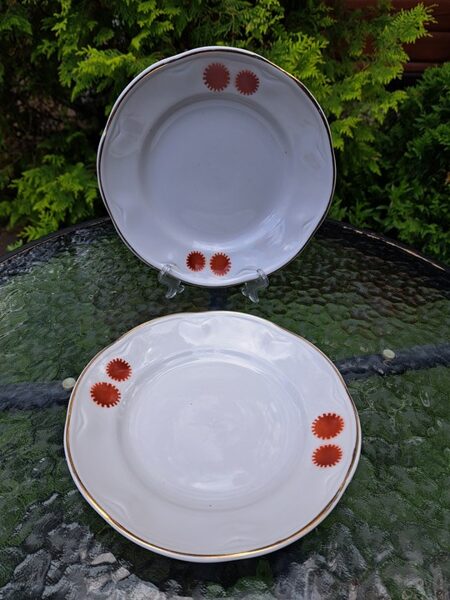 Salātu šķīvji d=20cm, pusdienu servīze ROKOKO, balti ar  kieģeļkrāsas 2 apļiem un zeltu, RPR (Rokoko 150)