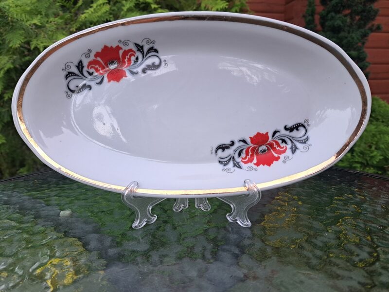 Garenais šķīvis L=30cm, pusdienu servīze "Aija-2" ar magonēm un platu zelta malu, RPR (Aija-2 pus 86)