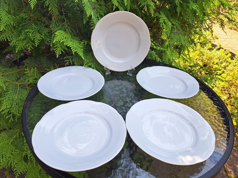 Pilnīgi balti salātu šķīvji d=20cm (Baranovka 27)