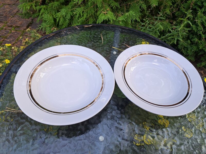 Šķīvji zupas d=24cm balti ar zelta svītrām, PFF. 60.-ie gadi (Citi pusd 251)