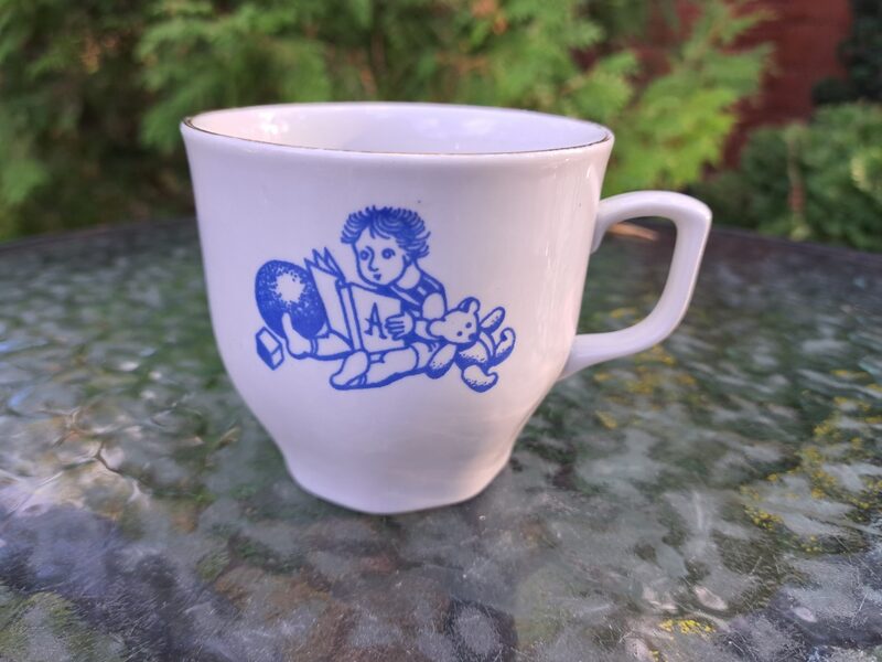Bērnu krūzīte  "Puika ar grāmatu", RPR (Bērnu 119)