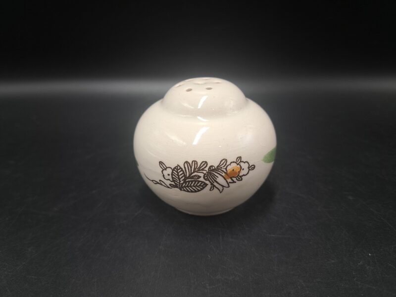 Piparu trauks no piusdienu servīzes, pukes un zaļa svītra, bez zelta, ZIK (ZIK 34)