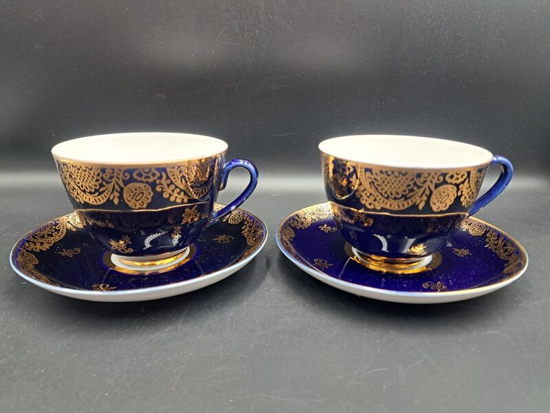 Tējas pāris "Kobalta" ar mežģīņu zelta dekolu un uzrakstu "Поздравляю", LFZ (LFZ 49)