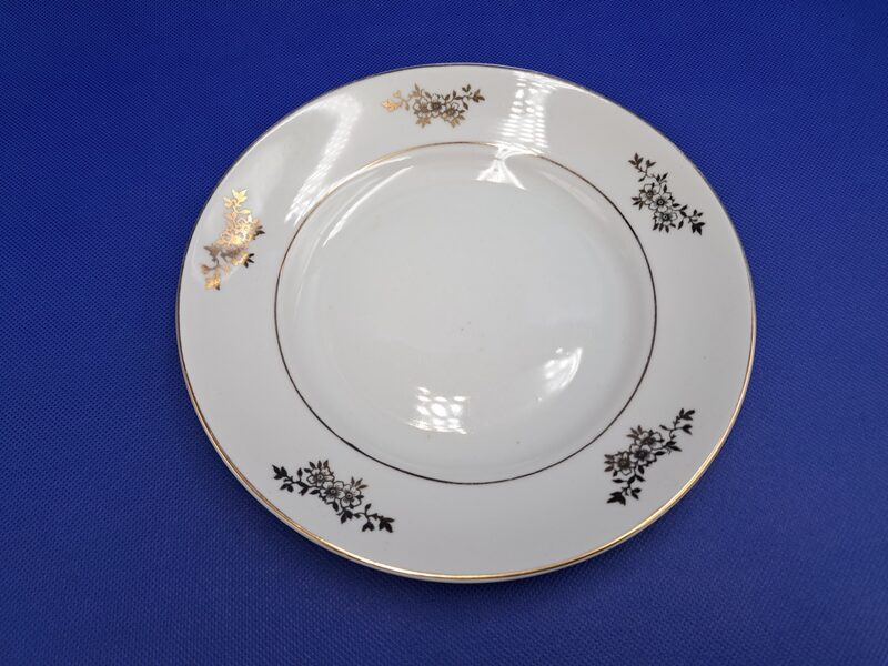 Salātu šķīvji, diam.20cm, ar zelta 3-puķēm, RPF, 50.ie gadi (Pirmskara 57)
