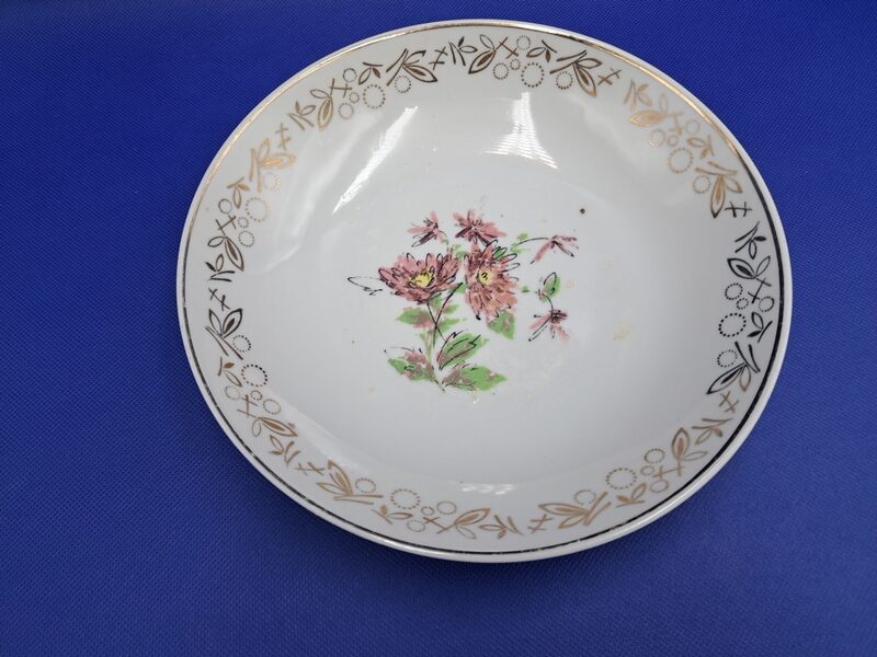 Cepumu bļoda ar rozā puķēm un zelta vainagu Nr.2, servīze "Marijka", PFF (Marijka 91)