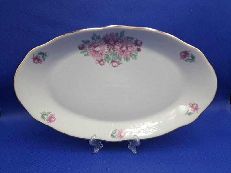 Garenais šķīvis L=36cm ar lillā asterēm un zeltu, forma "Vilnis",  RPR (Vilnis pusdienu 176)